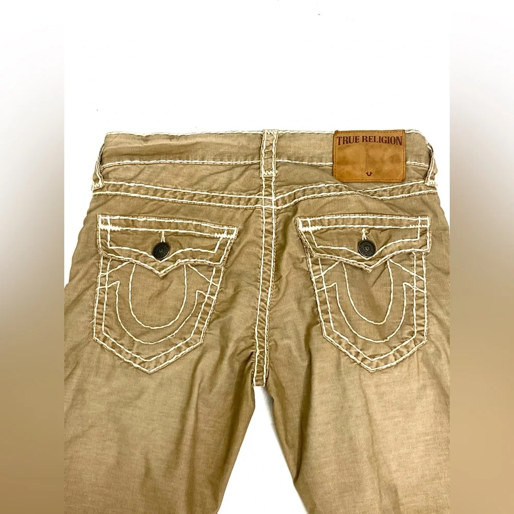 True Religion Men’s Tan Ricky Corduroy Super T-Stitch Relaxed Straight Leg Pant